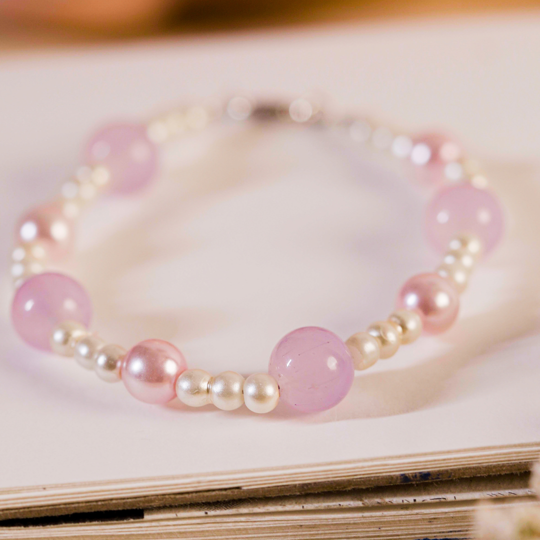 Blushing Pearl Elegance Bracelet