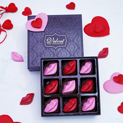 Sweet Kisses Box – A Tempting Treat of Love 💋✨
