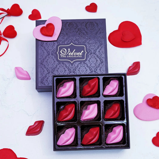 Sweet Kisses Box – A Tempting Treat of Love 💋✨