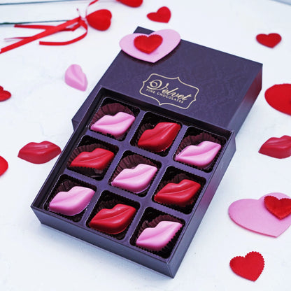 Sweet Kisses Box – A Tempting Treat of Love 💋✨